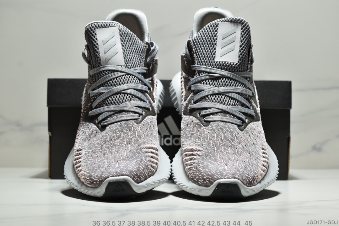 180公司级 阿迪达斯Adidas Alphabounce Beyond 阿尔法小椰子透气缓震跑步鞋 CG5579 哈登上脚