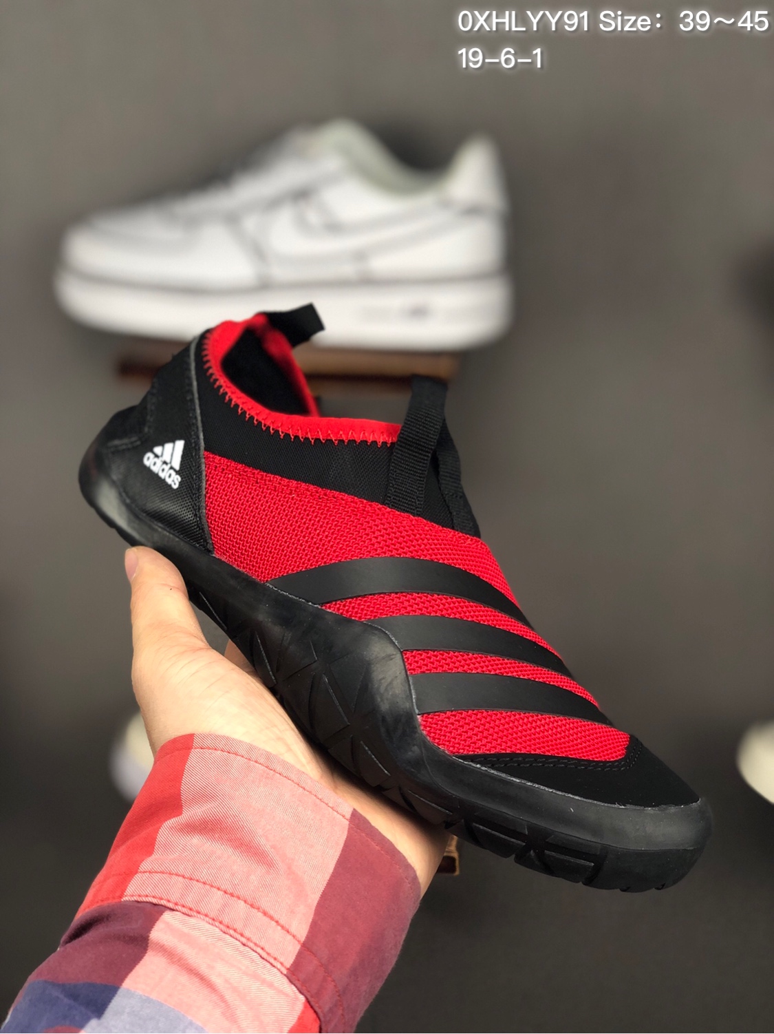 100品牌：阿迪达斯 Adidas 春夏新品 超透气网布三杠 户外旅行涉水鞋