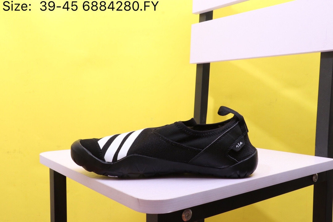 110【阿迪达斯 Adidas 涉水鞋】 阿迪达斯 Adidas Climacool Jawpaw Slip On 春夏新品 超透气网面+猪八革拼接 三杠 户外旅行涉水鞋M29553