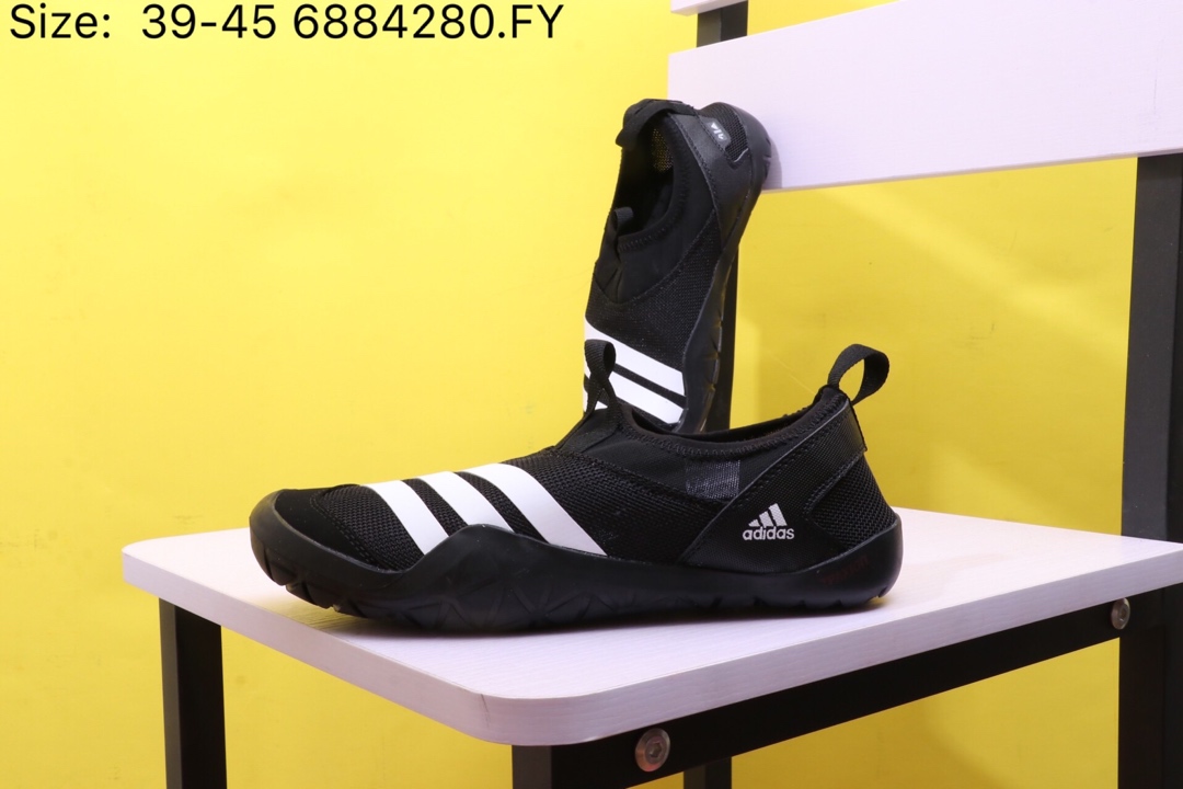 110【阿迪达斯 Adidas 涉水鞋】 阿迪达斯 Adidas Climacool Jawpaw Slip On 春夏新品 超透气网面+猪八革拼接 三杠 户外旅行涉水鞋M29553