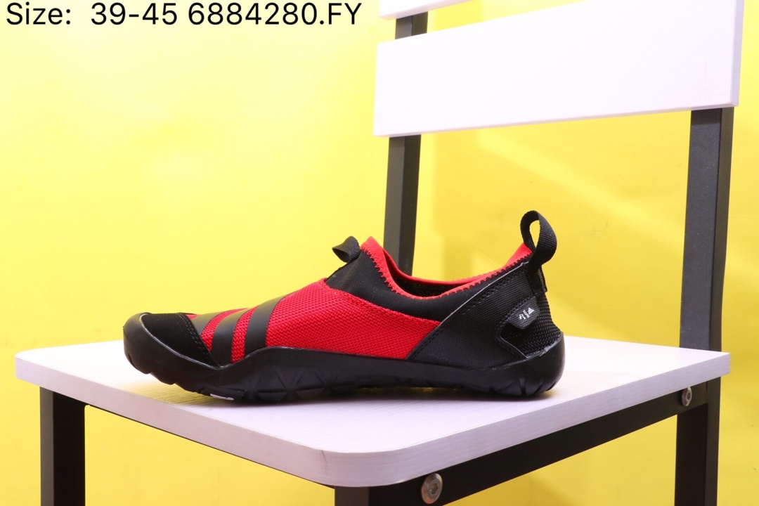 110【阿迪达斯 Adidas 涉水鞋】 阿迪达斯 Adidas Climacool Jawpaw Slip On 春夏新品 超透气网面+猪八革拼接 三杠 户外旅行涉水鞋M29553