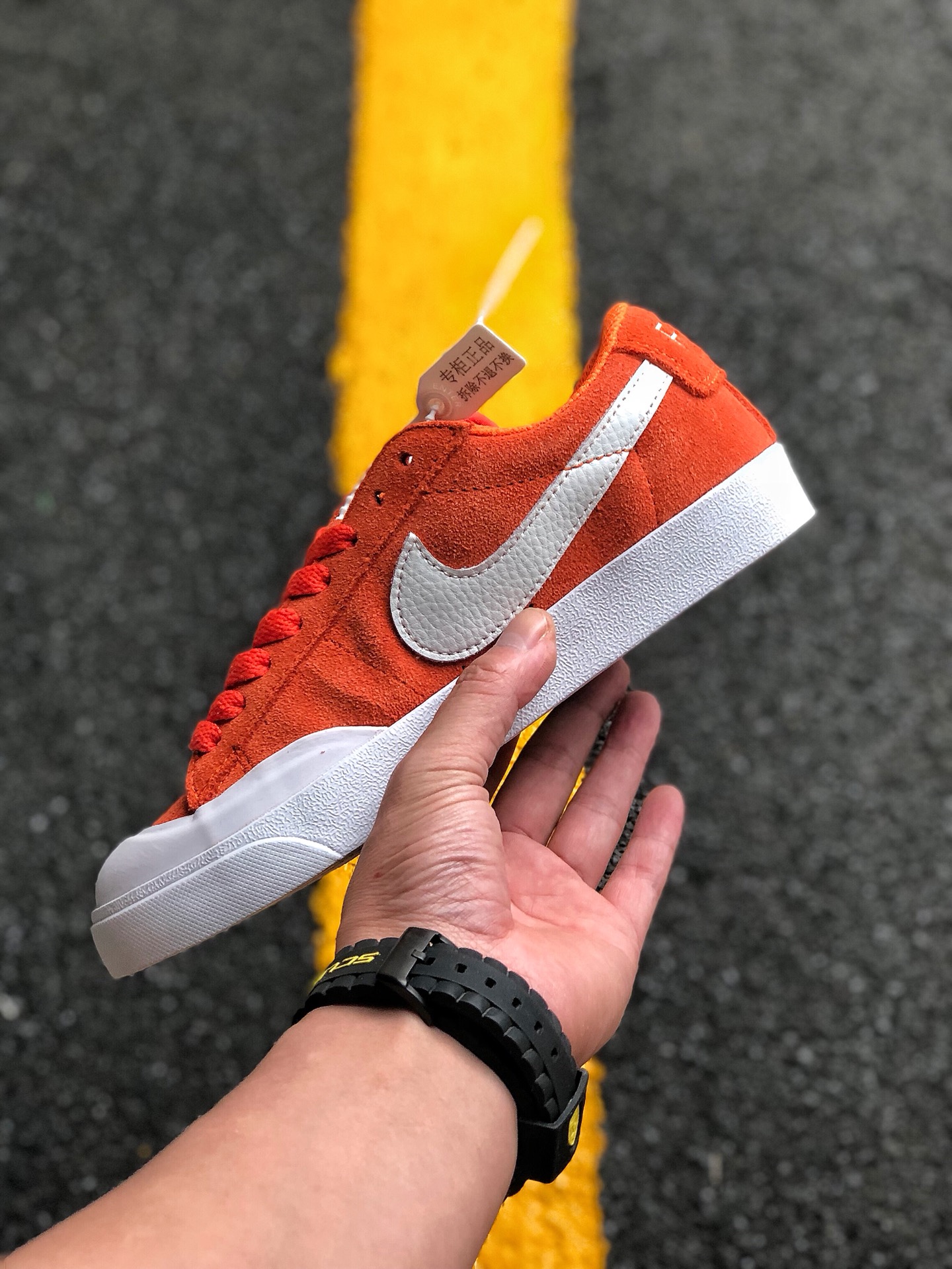 140Nike/Superme联名款 NIkeSB Blazer Zoom Low XT滑板鞋 864348-101