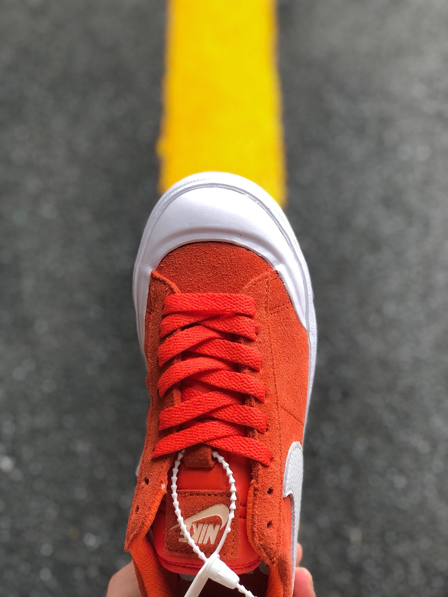 140Nike/Superme联名款 NIkeSB Blazer Zoom Low XT滑板鞋 864348-101