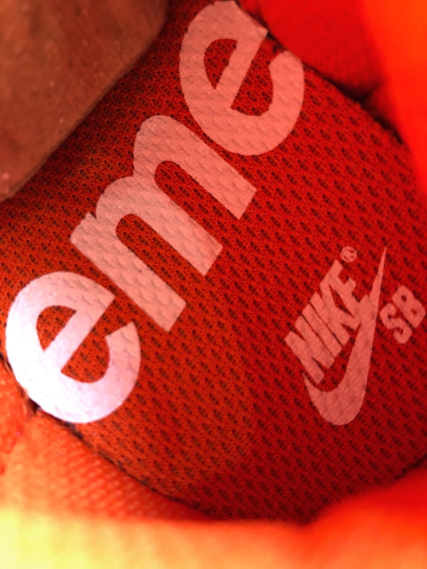 140Nike/Superme联名款 NIkeSB Blazer Zoom Low XT滑板鞋 864348-101