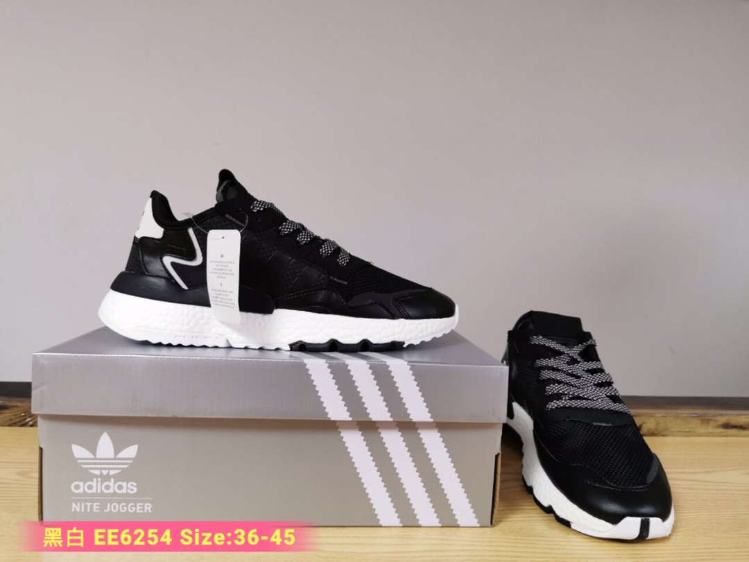 125实体外单 跑量版本Adidas Nite Jogger ”Grey Pack - Crystal White” -