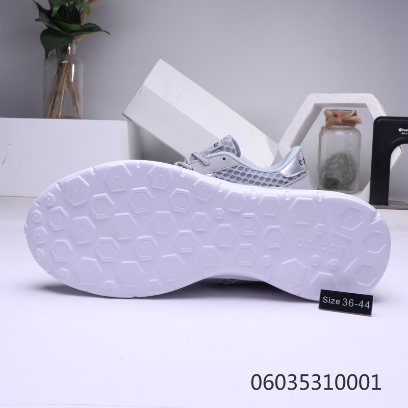 95 阿迪达斯男女鞋2019春季新款运动鞋网面透气轻便休闲跑步鞋