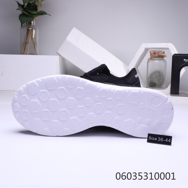 95 阿迪达斯男女鞋2019春季新款运动鞋网面透气轻便休闲跑步鞋