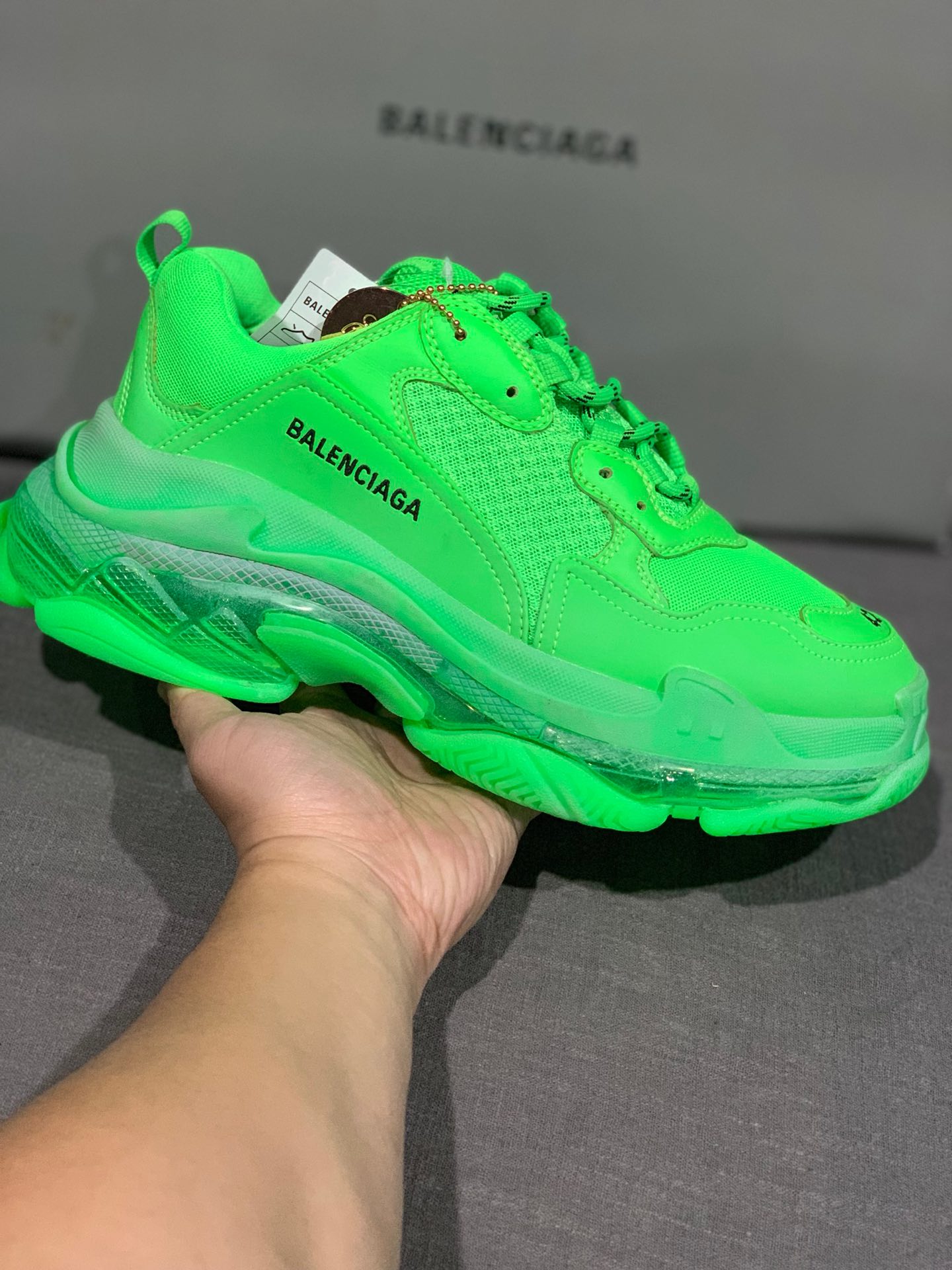 250   Balenciaga Triple S 巴黎世家 三代 气垫 水晶底 全黑 做旧厚底老爹鞋 巴黎世家新款气垫鞋 组合氮气大底 可视透明水晶气垫