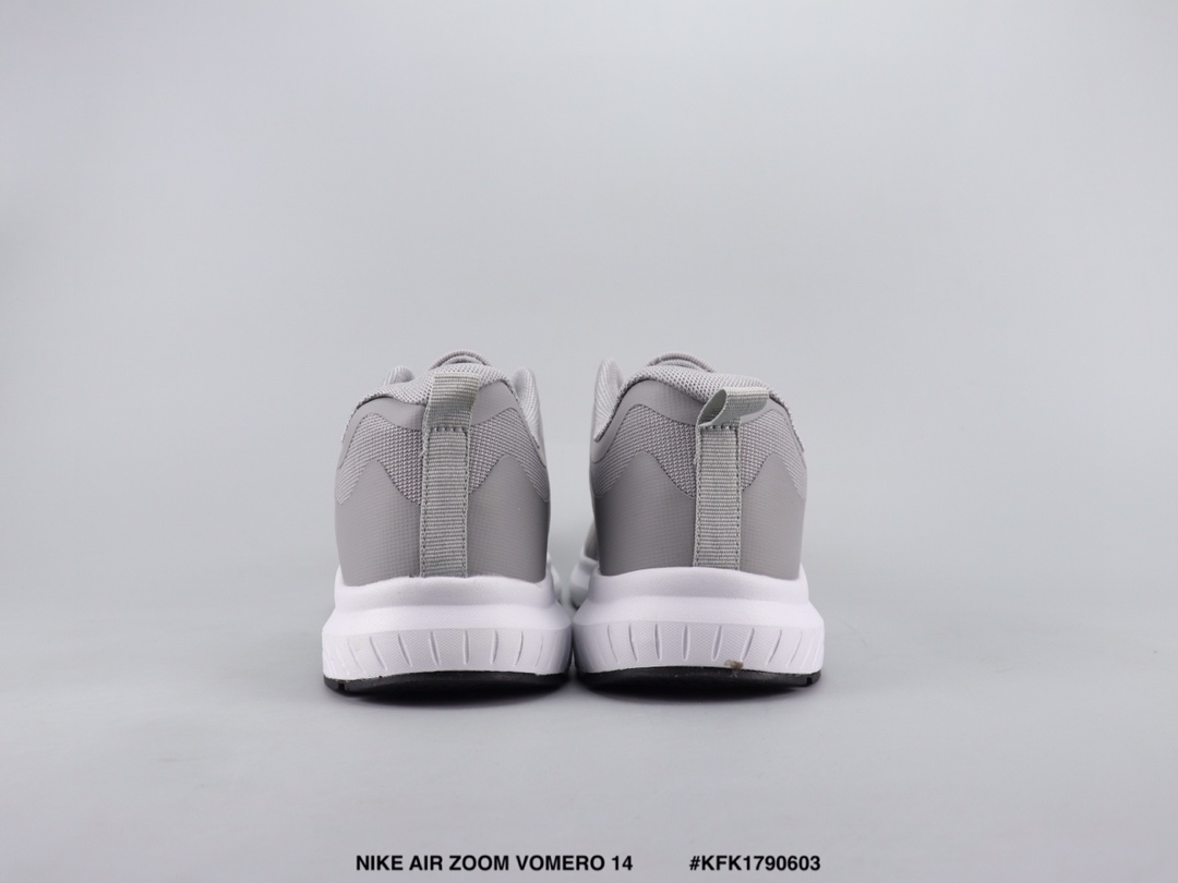 95 NIKE AIR ZOOM VOMERO 14 耐克登月减震跑步鞋 织物材质