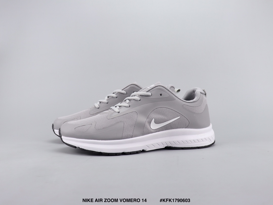 95 NIKE AIR ZOOM VOMERO 14 耐克登月减震跑步鞋 织物材质
