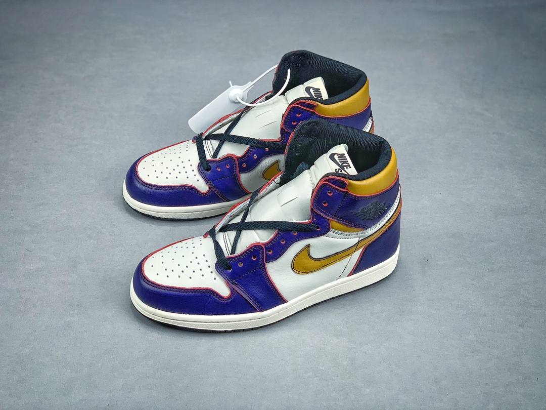 220原价市场280 耐克Nike SB x Air Jordan 1 Retro High OG CD6578-507