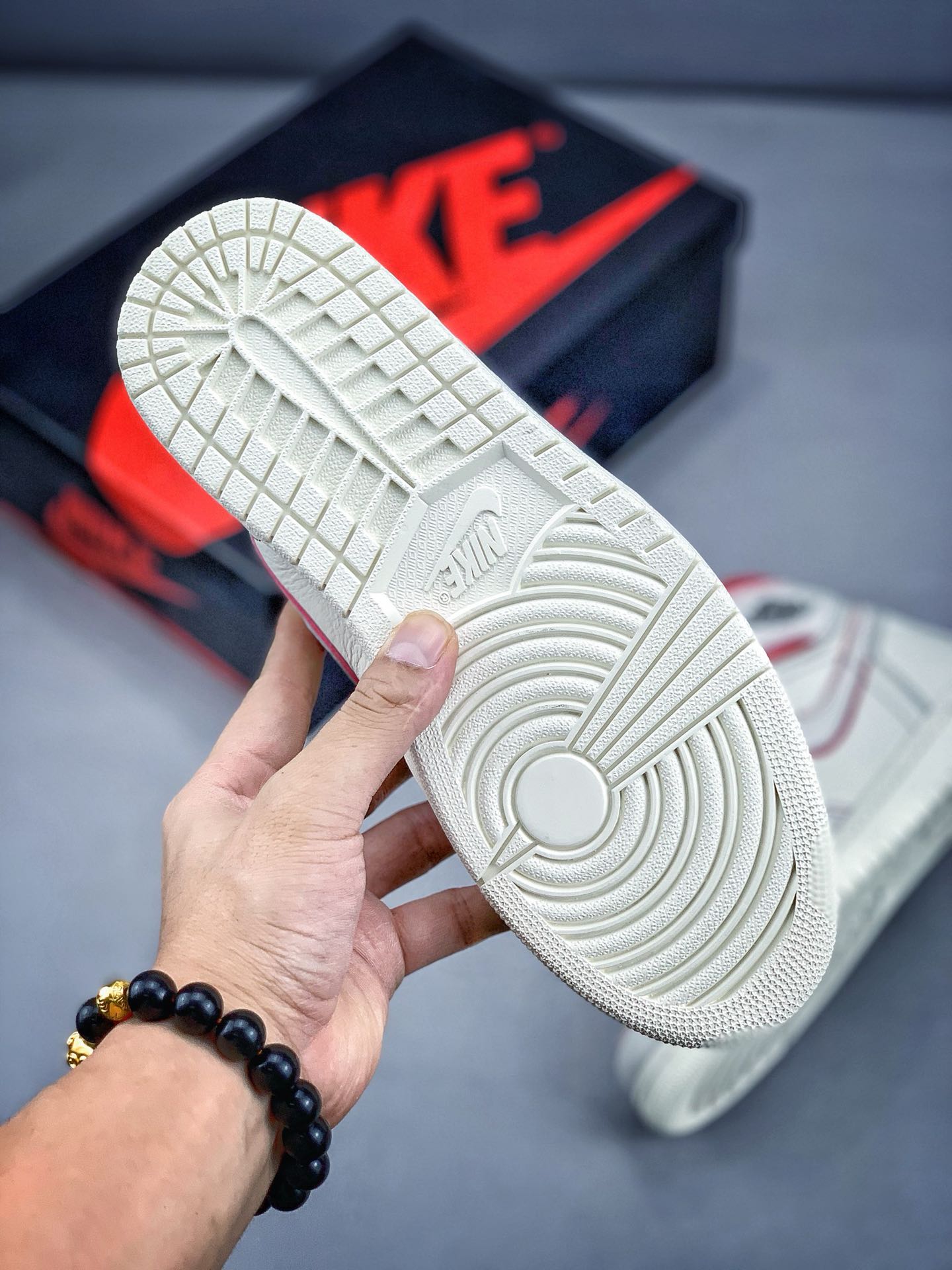 220原价市场280 Air Jordan 1 Retro Phantom Gym Red OG AJ1 白红手稿 兔八哥 555088-160