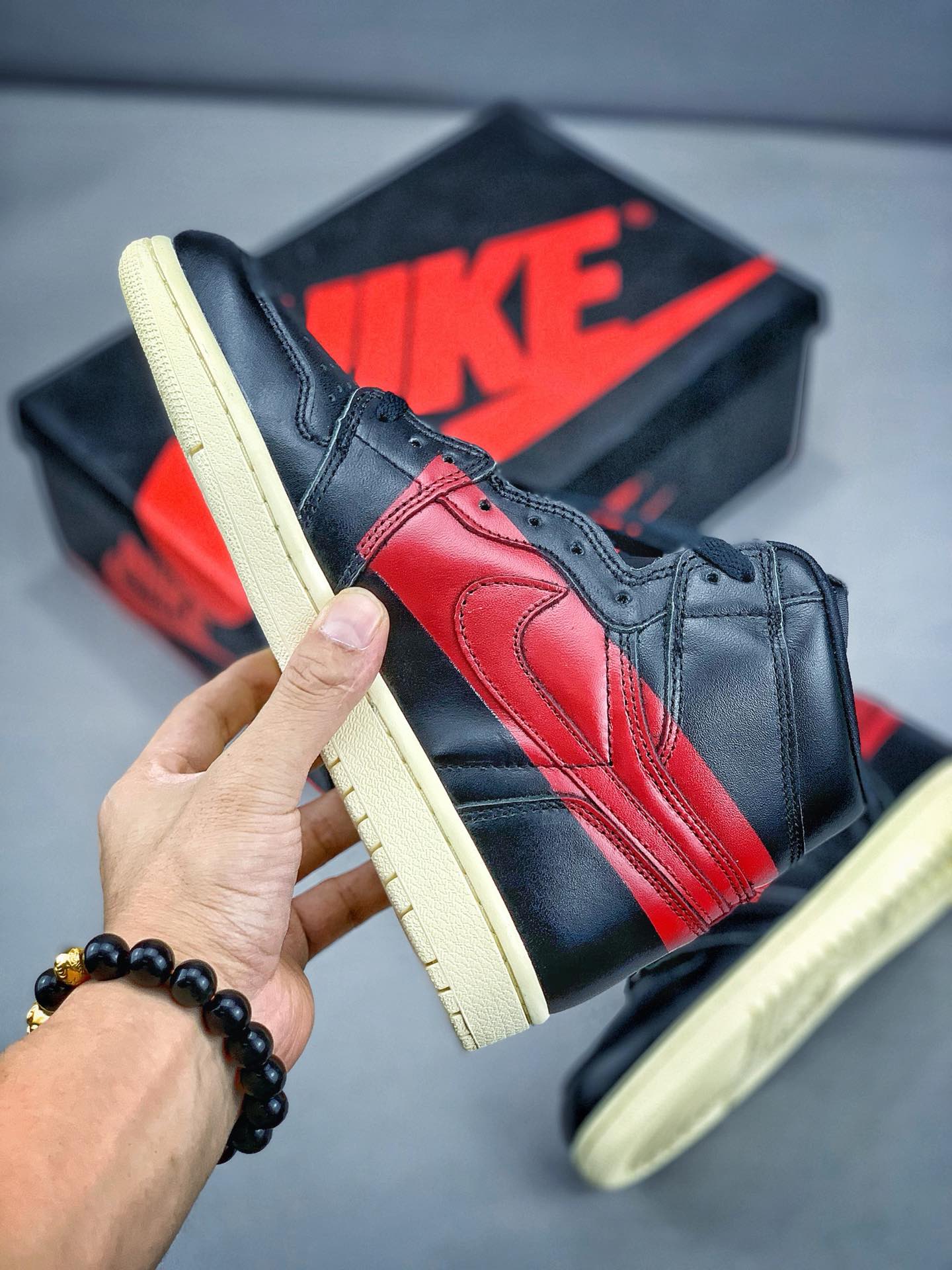 220原价市场280Air Jordan 1 High OG Defiant AJ1 乔丹1代篮球鞋/新黑红禁穿 赛车主题 BQ6682-006