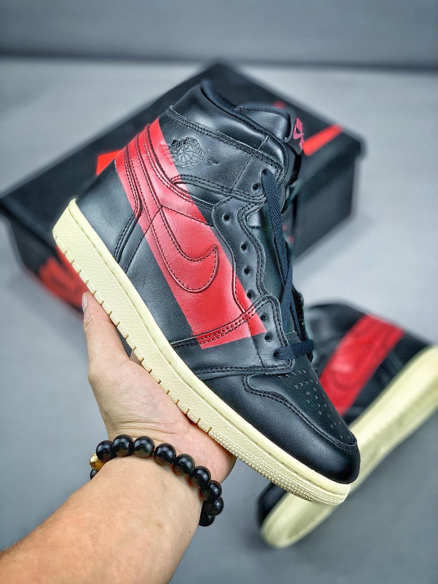 220原价市场280Air Jordan 1 High OG Defiant AJ1 乔丹1代篮球鞋/新黑红禁穿 赛车主题 BQ6682-006