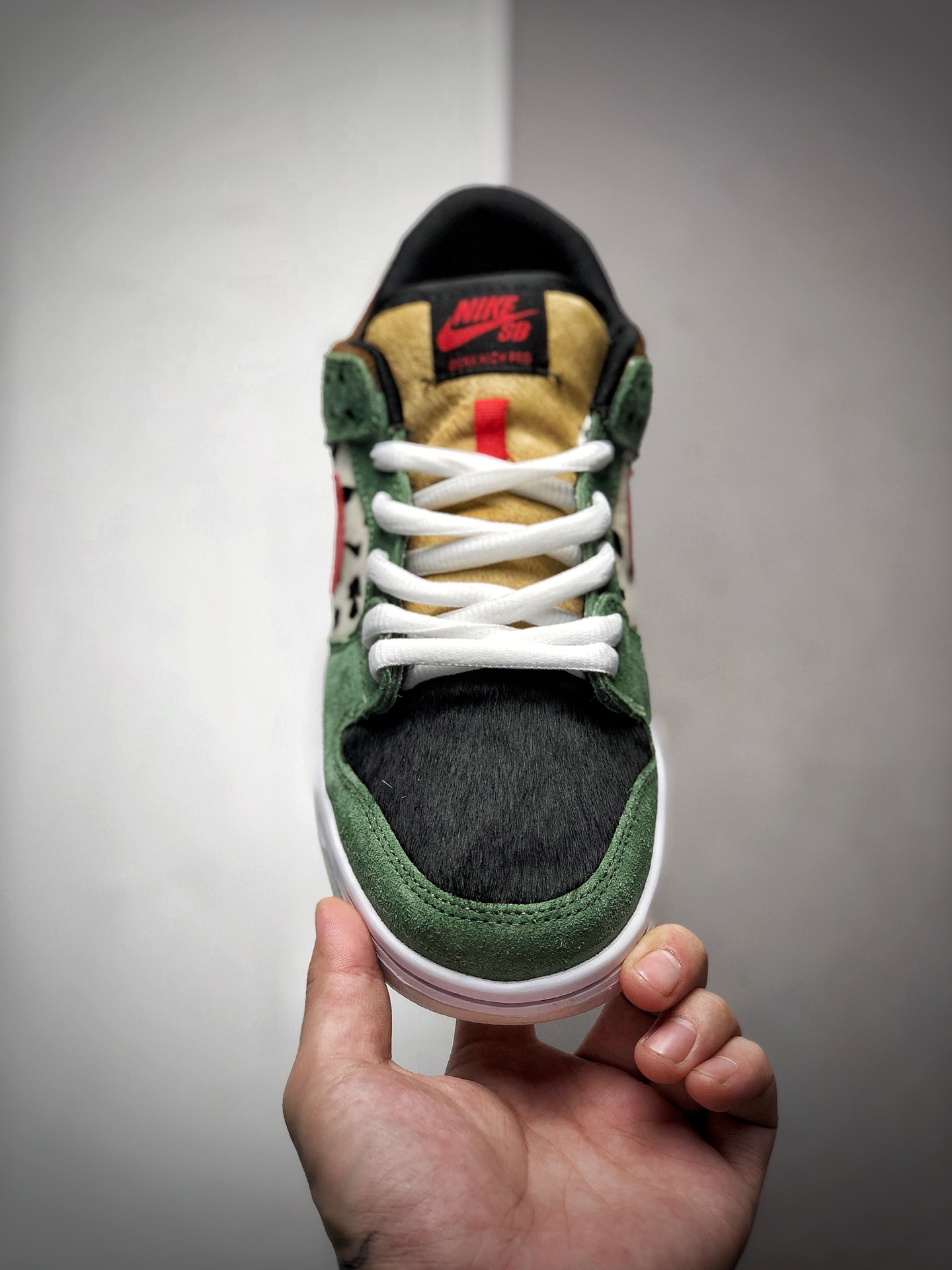 220纯原版本 耐克Nike SB Dunk High Dog Walker 耐克斑点豹纹配色板鞋 BQ6827-301