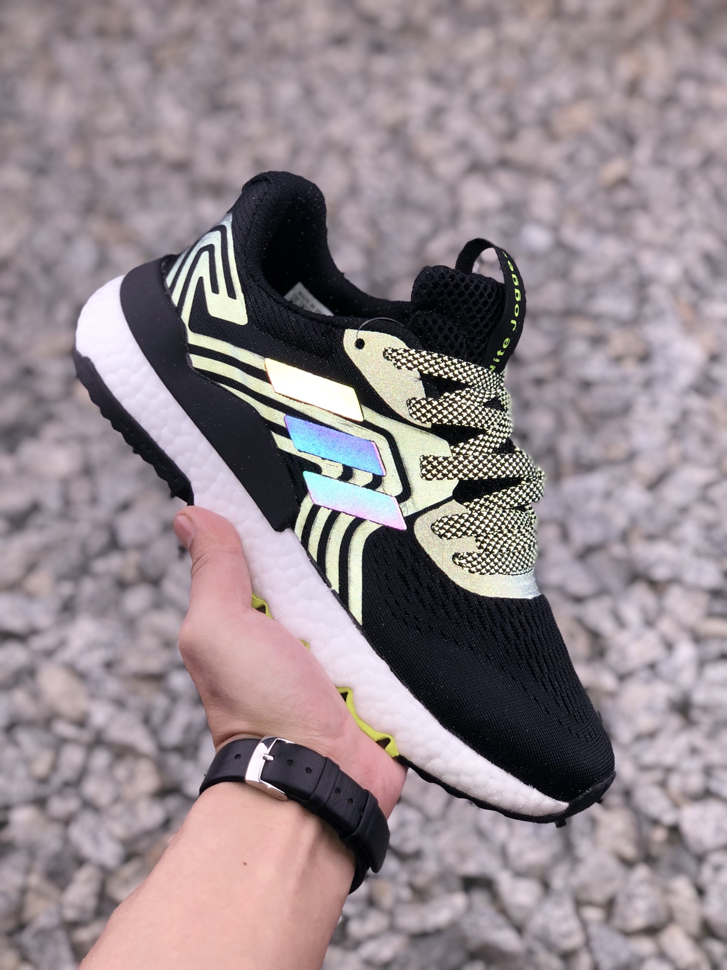 180公司级 Adidas 阿迪达斯 Nite Jogger 2019 Boost 王嘉尔代言款 贾卡透气鞋面 夜行者3M反光真爆大底复古跑鞋 EQ2202
