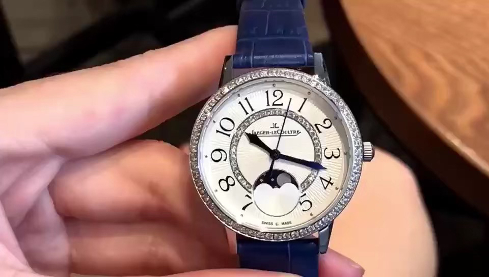 Cartier 积家约会系列月相女款腕表视频欣赏
