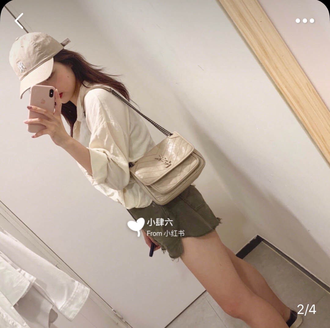 YSL Niki 22CM 邮差包 633151奶茶色/银链