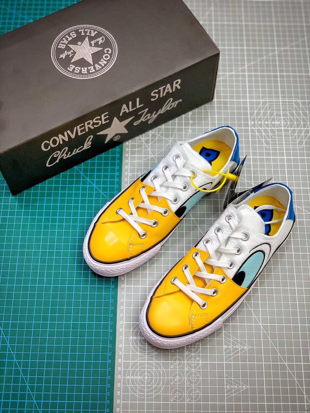 140原装硫化双围条版本 抽屉盒 Disney x Converse All Star 匡威 100周年 迪士尼 唐老鸭联名款 帆布低帮休闲板鞋