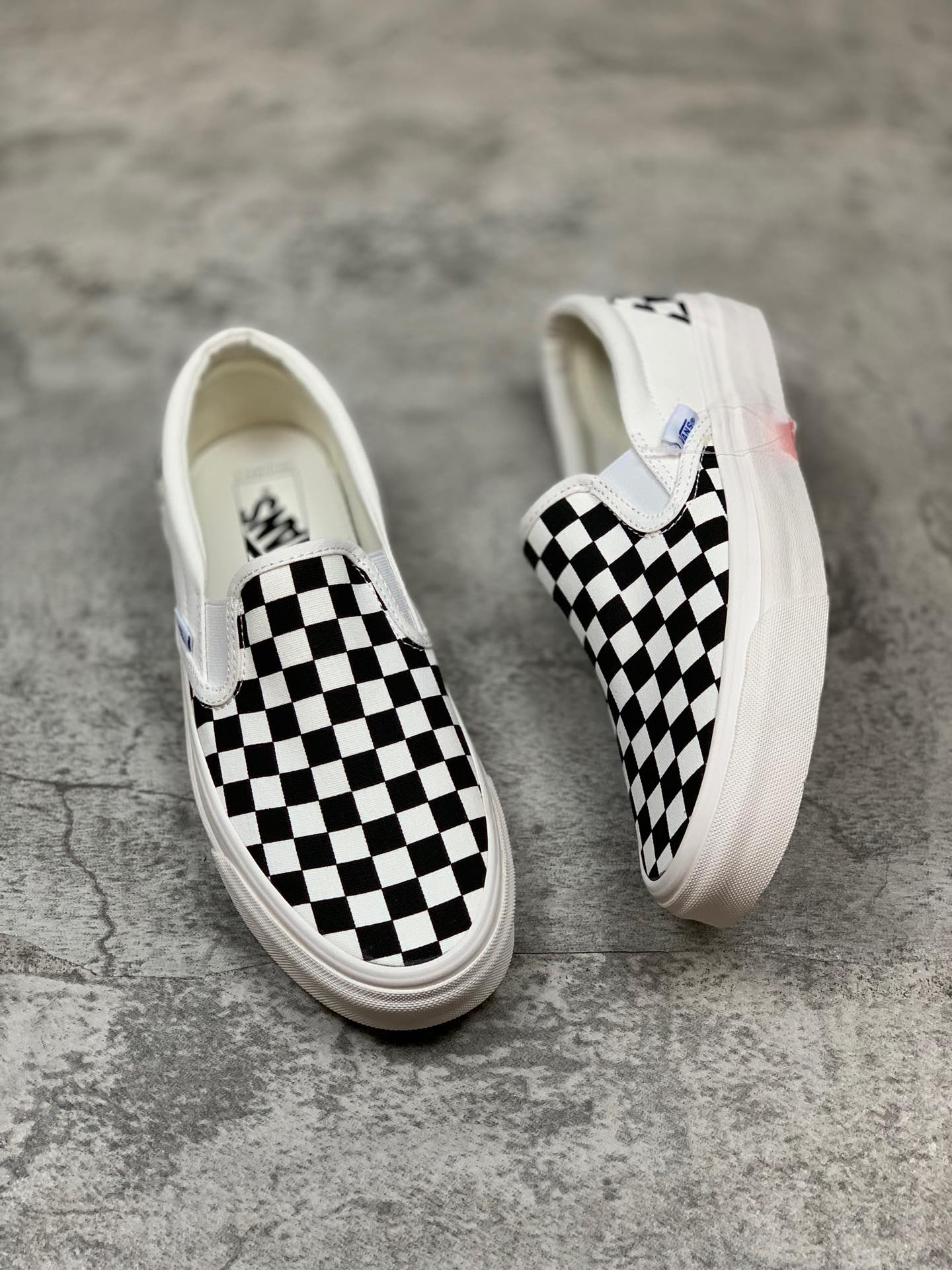 150虎扑版 Vans/万斯 一脚蹬格子国内原代工厂硫化工艺