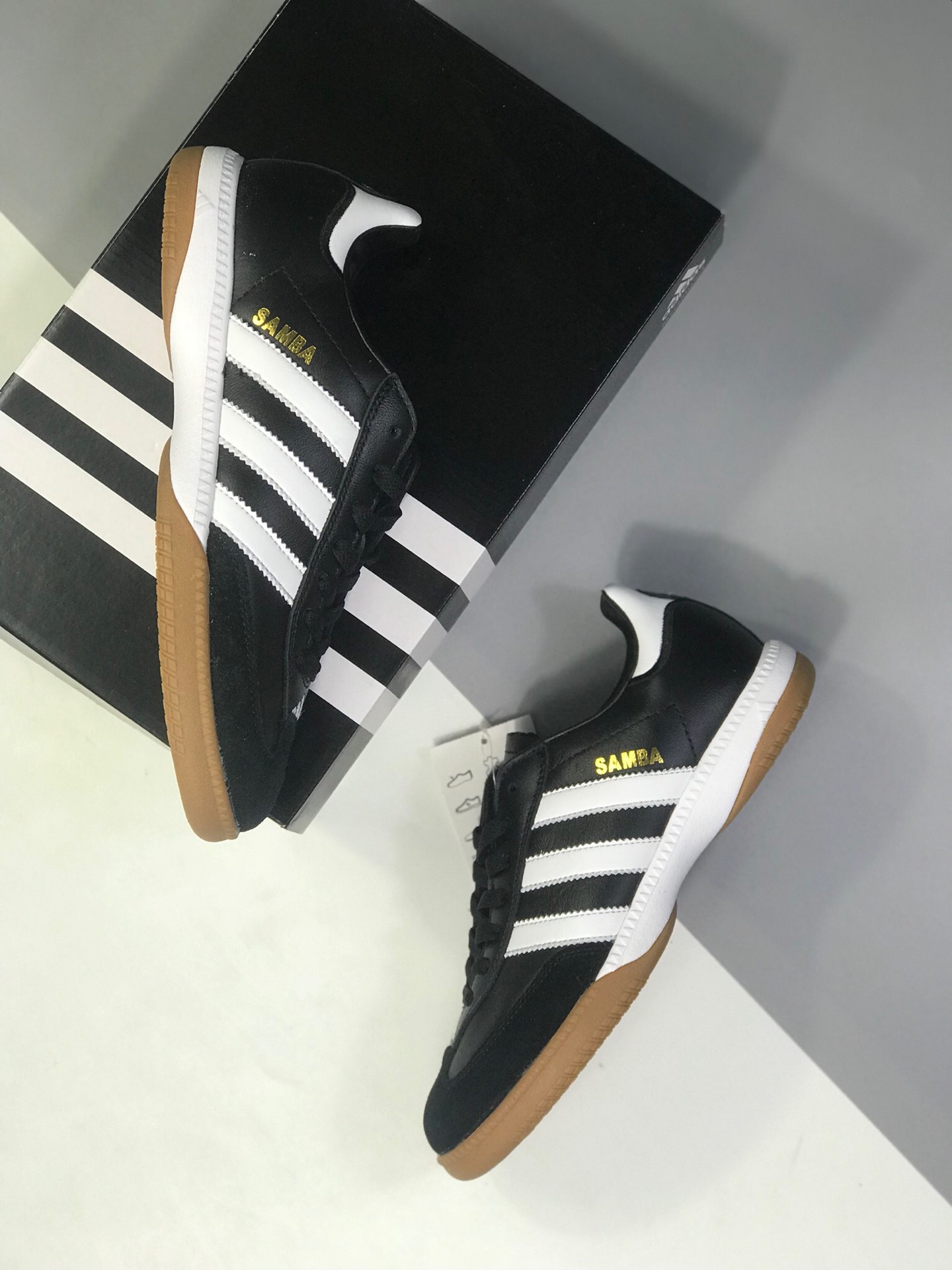 190阿迪板鞋系列 海外代购配色 Adidas 阿迪达斯 Samba Millenium 男子低帮皮面休闲运动板鞋