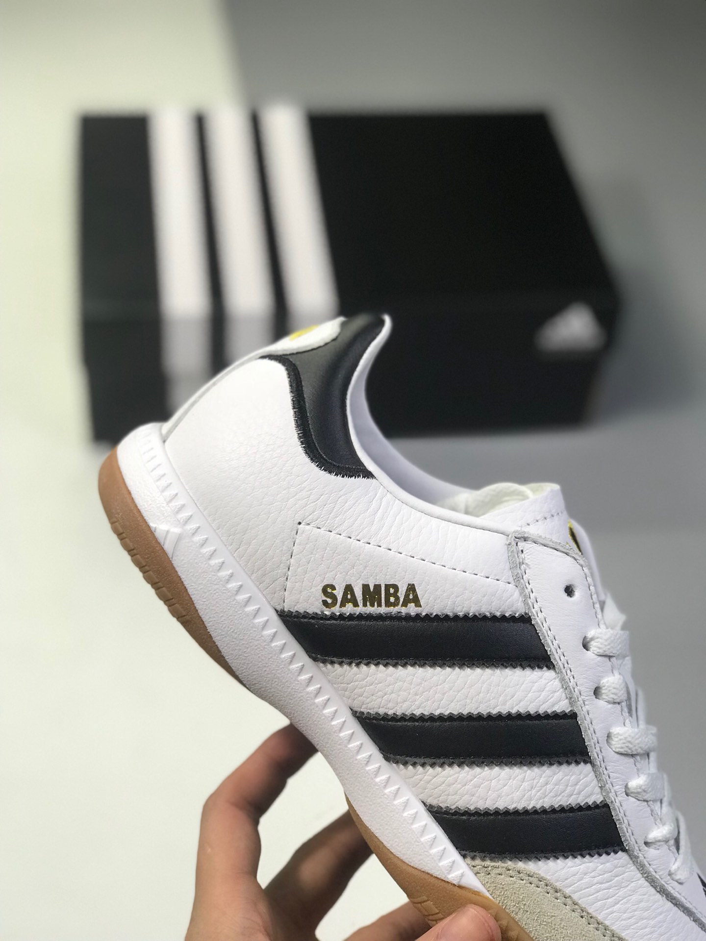 190阿迪板鞋系列 海外代购配色 Adidas 阿迪达斯 Samba Millenium 男子低帮皮面休闲运动板鞋