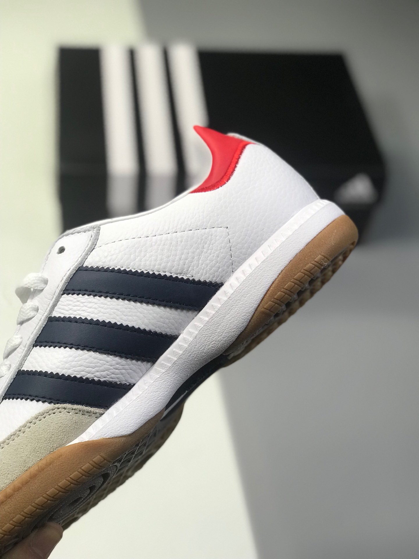 190阿迪板鞋系列 海外代购配色 Adidas 阿迪达斯 Samba Millenium 男子低帮皮面休闲运动板鞋