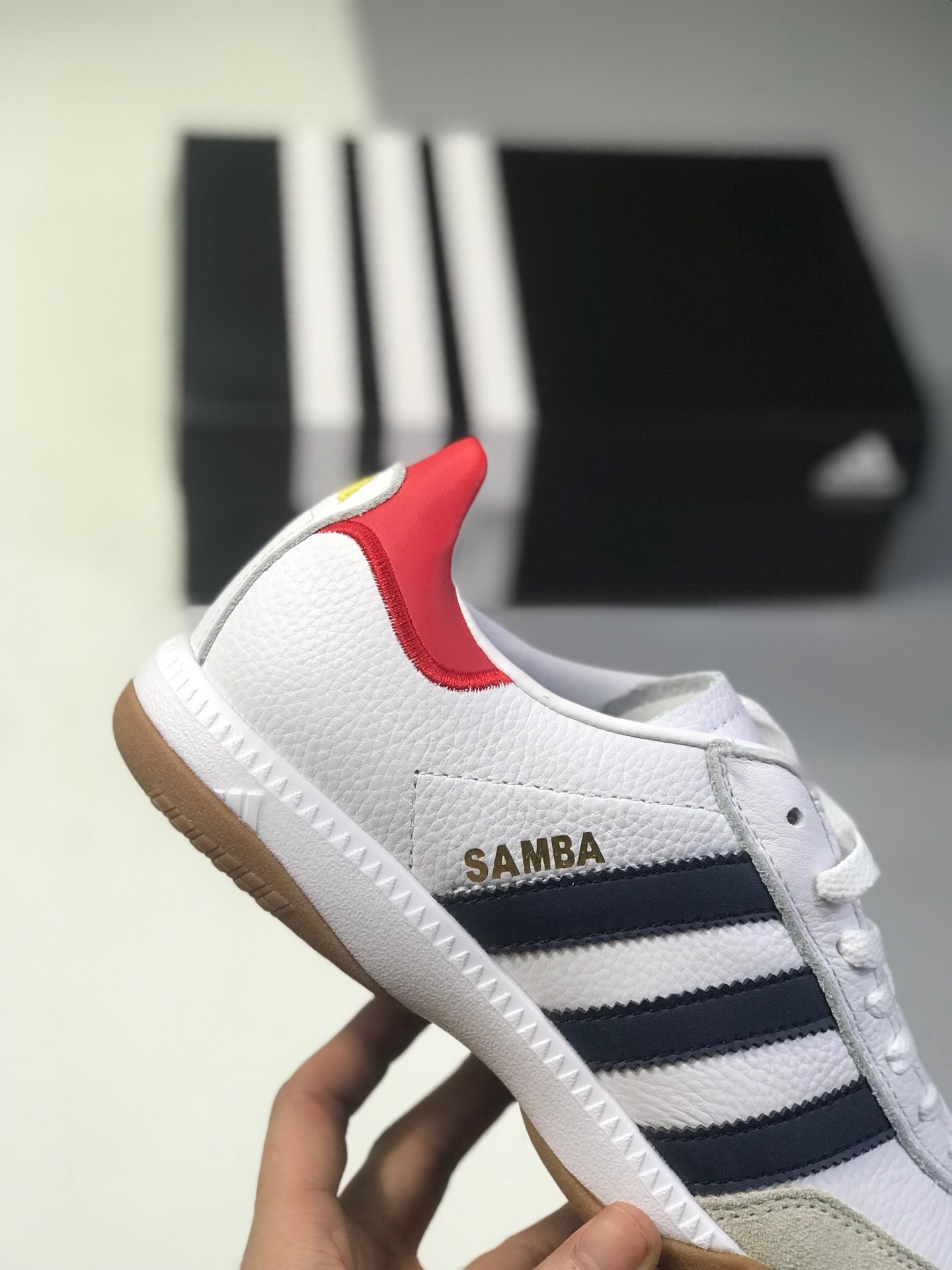 190阿迪板鞋系列 海外代购配色 Adidas 阿迪达斯 Samba Millenium 男子低帮皮面休闲运动板鞋