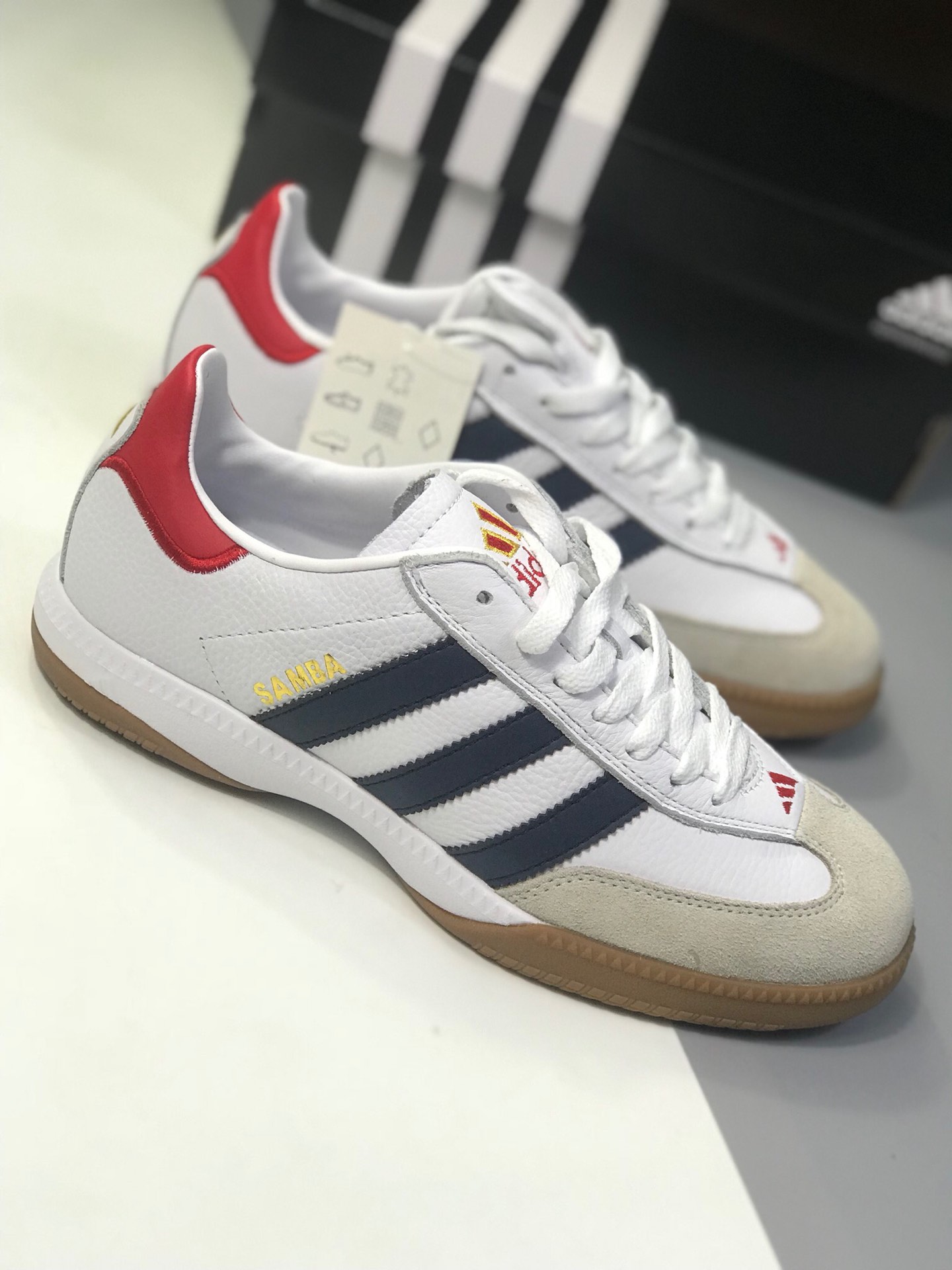 190阿迪板鞋系列 海外代购配色 Adidas 阿迪达斯 Samba Millenium 男子低帮皮面休闲运动板鞋