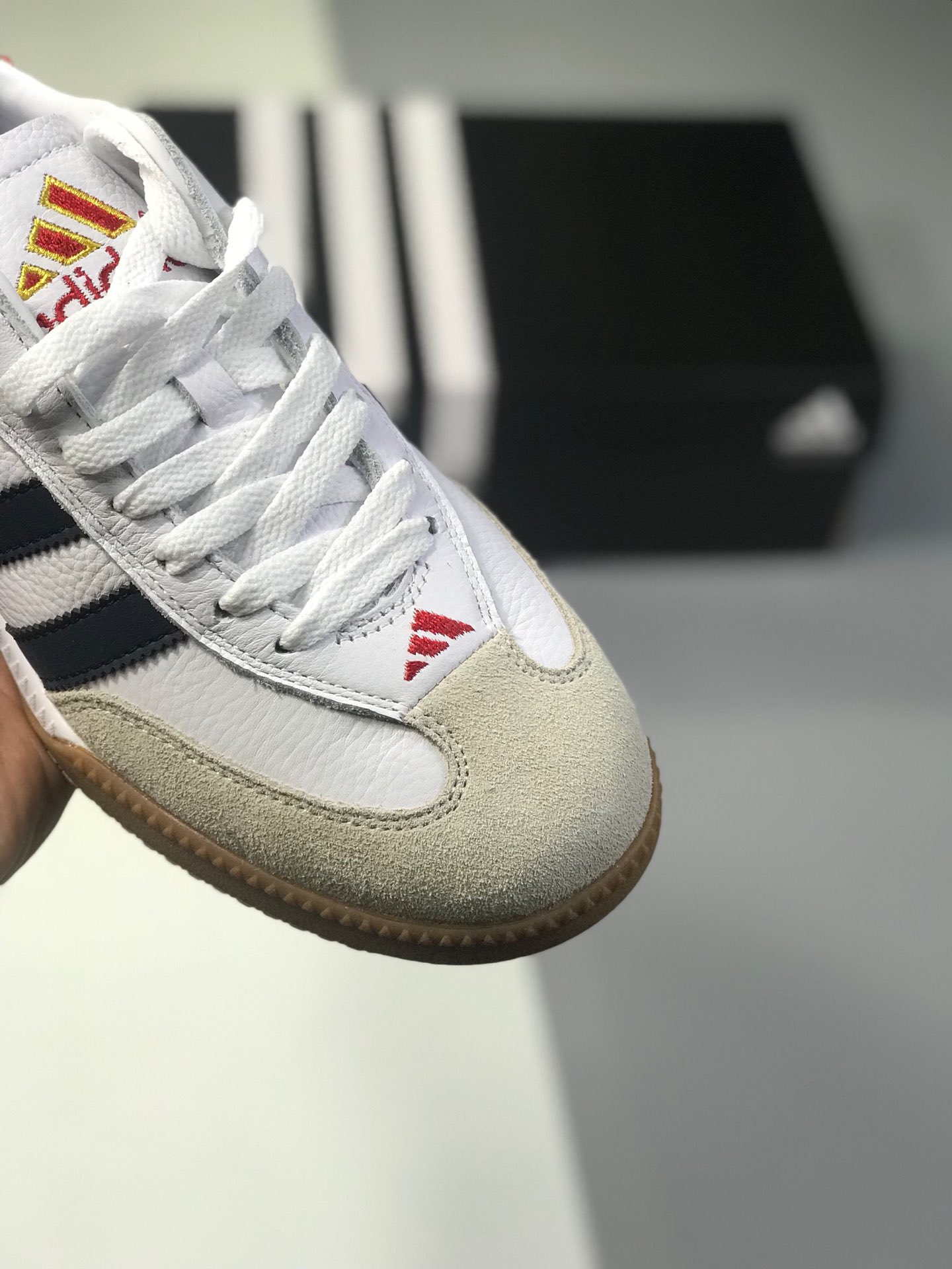 190阿迪板鞋系列 海外代购配色 Adidas 阿迪达斯 Samba Millenium 男子低帮皮面休闲运动板鞋