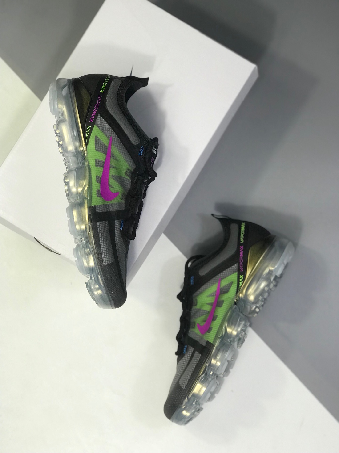 190 公司级 小潘气垫大底真实氮气注入 鞋面采购进口网纱 Nike Air VaporMax 2019 耐克2019大气垫慢跑鞋