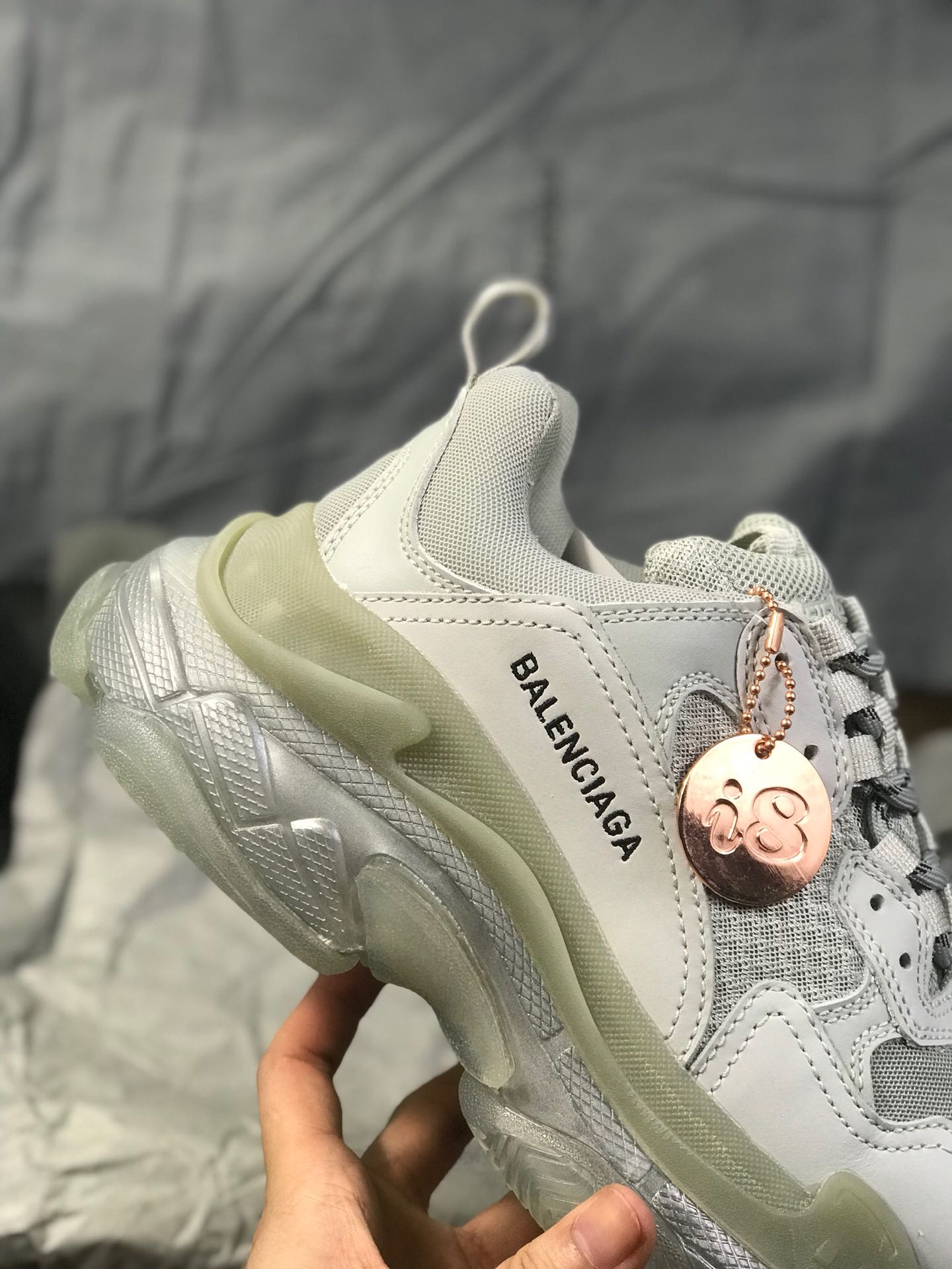 540新配色Balenciaga 巴黎世家 Triple S 3.0 三代复古休闲跑鞋 全组合氮气水晶大底