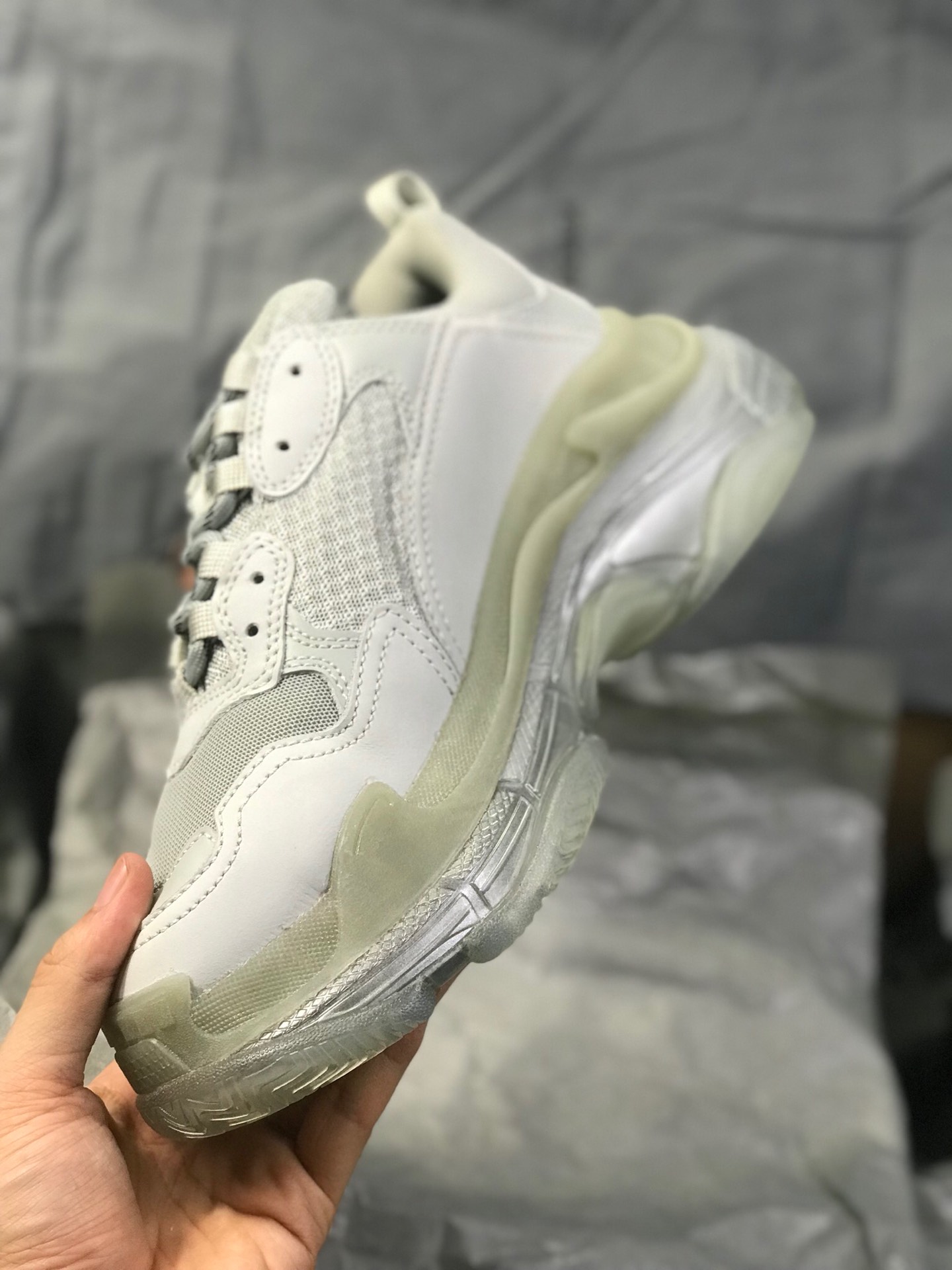 540新配色Balenciaga 巴黎世家 Triple S 3.0 三代复古休闲跑鞋 全组合氮气水晶大底