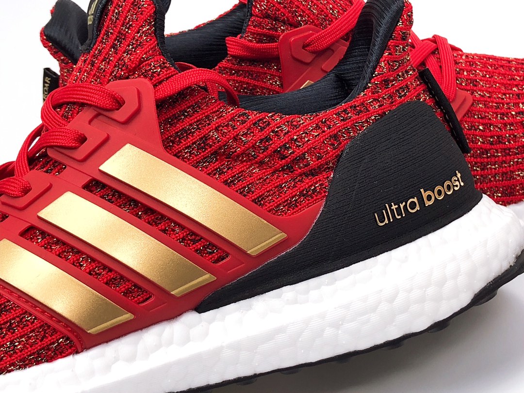 220权利的游戏联名限定款Game of Thrones x Adidas Ultra Boost W”House Lannister” UB4.0 阿迪达斯 爆米花高弹透气飞织慢跑鞋货号：EE3710