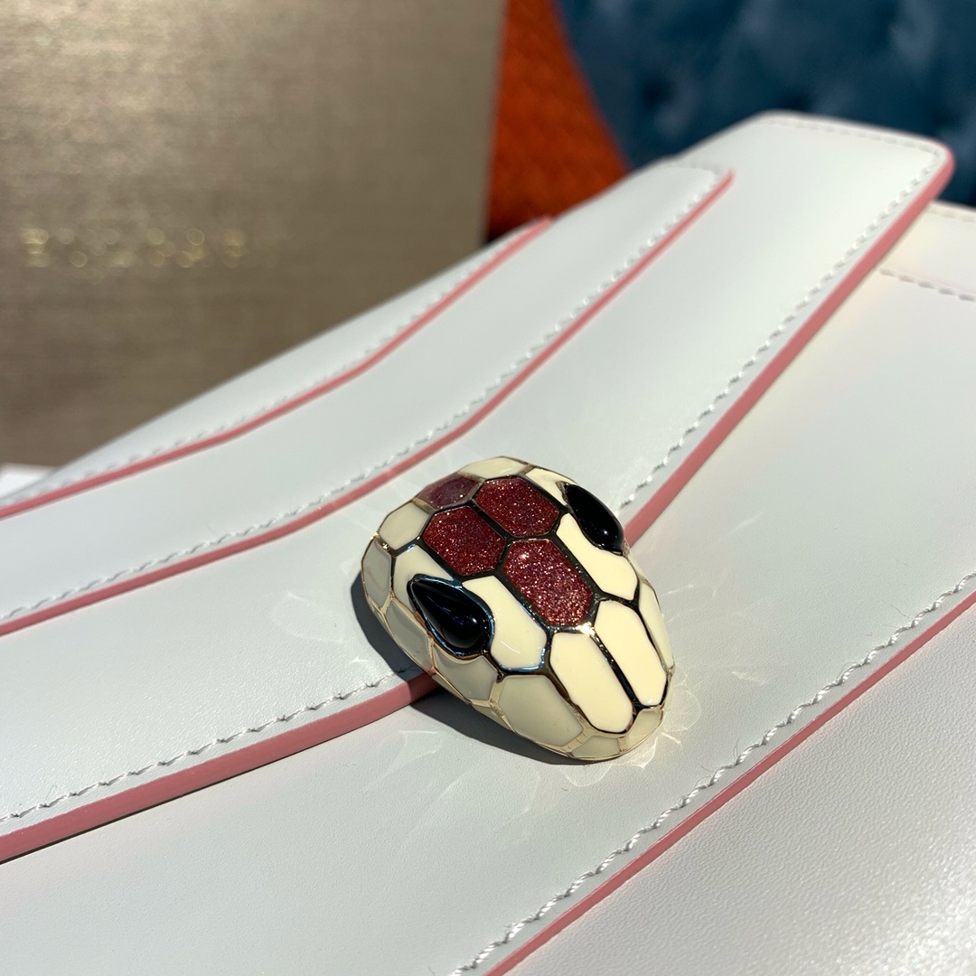 BVLGARI宝格丽进口原单牛皮斜挎包61885