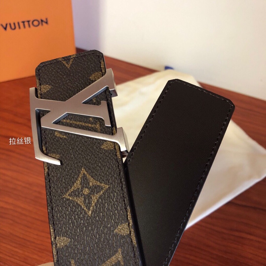 品牌LV.易路威登️:材料意大利进口原版牛皮原版皮钢扣百搭西裤牛仔裤时尚大牌实物更靓️专柜品质配送全套礼