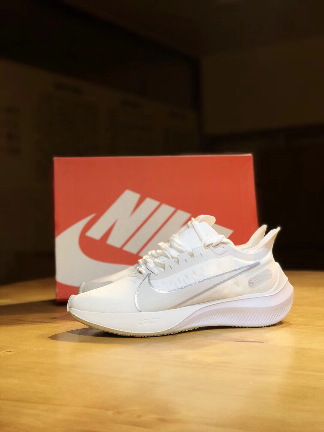 140  新品出货集万千宠爱于一身NIKE2019年度夏季最当红爆款  NIKE  ZOOM  GRAVITY 顶级超跑