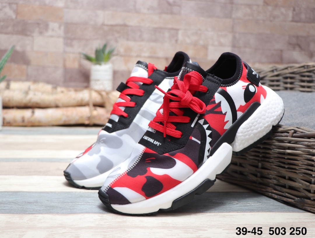 140阿迪达斯 Adidas P.O.D SYSTEM 鲨鱼网面 舒适慢跑鞋