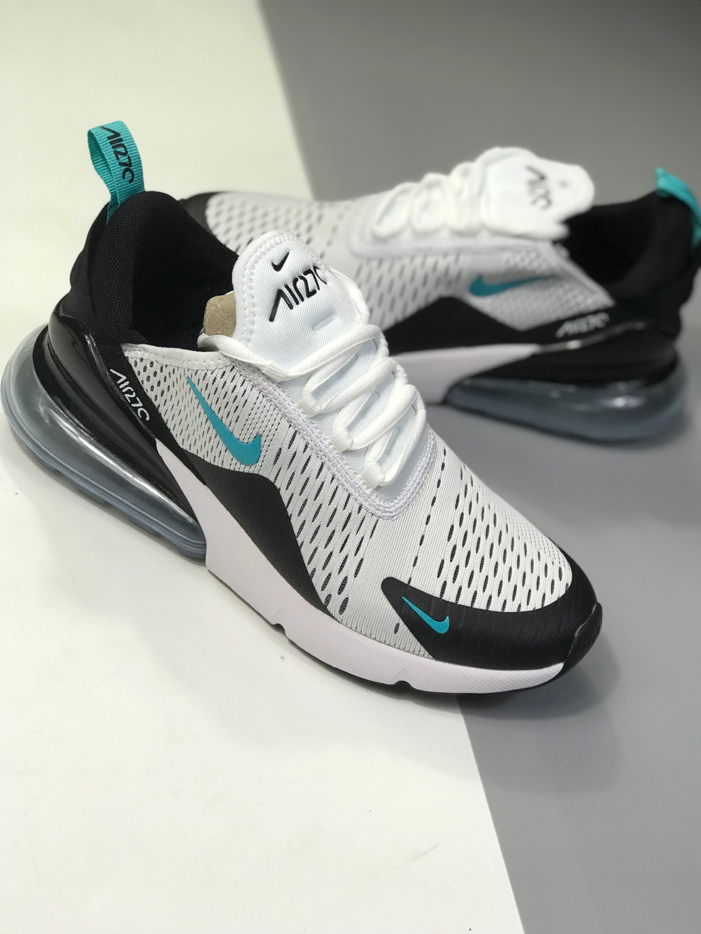 160公司级 耐克 Nike Air Max 270 公司级半掌气垫 采用大网贾卡网面制作鞋面 使整双鞋子更富有层次感！货号：AH8050-601