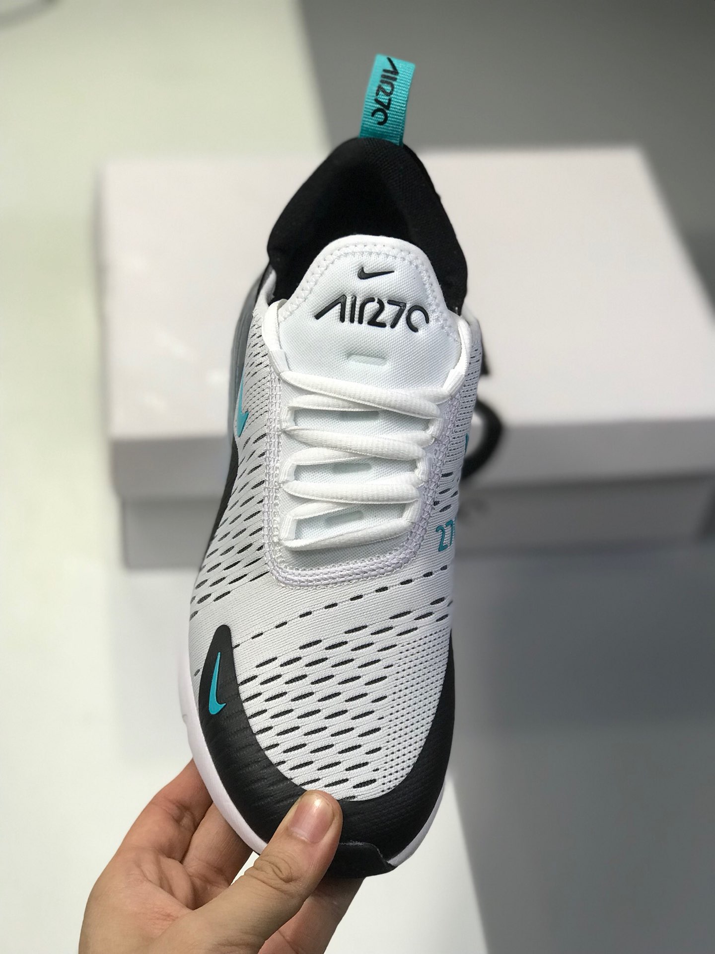 160公司级 耐克 Nike Air Max 270 公司级半掌气垫 采用大网贾卡网面制作鞋面 使整双鞋子更富有层次感！货号：AH8050-601