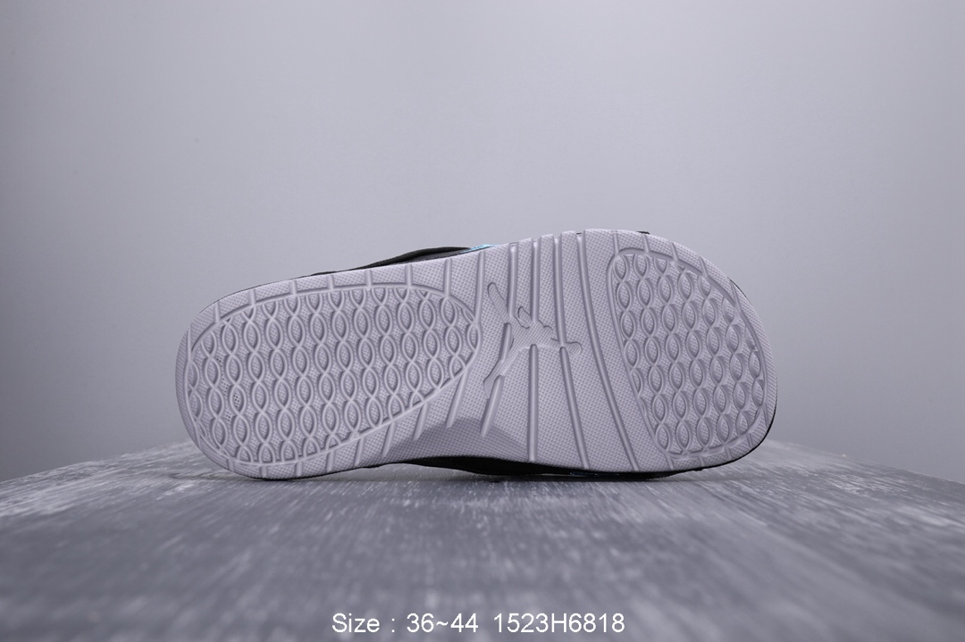 100乔丹/Air Jordan 乔丹4代系列拖鞋 乔丹拖鞋 AJ拖鞋 AIR JORDAN HYDRO IV 乔4黑红拖鞋