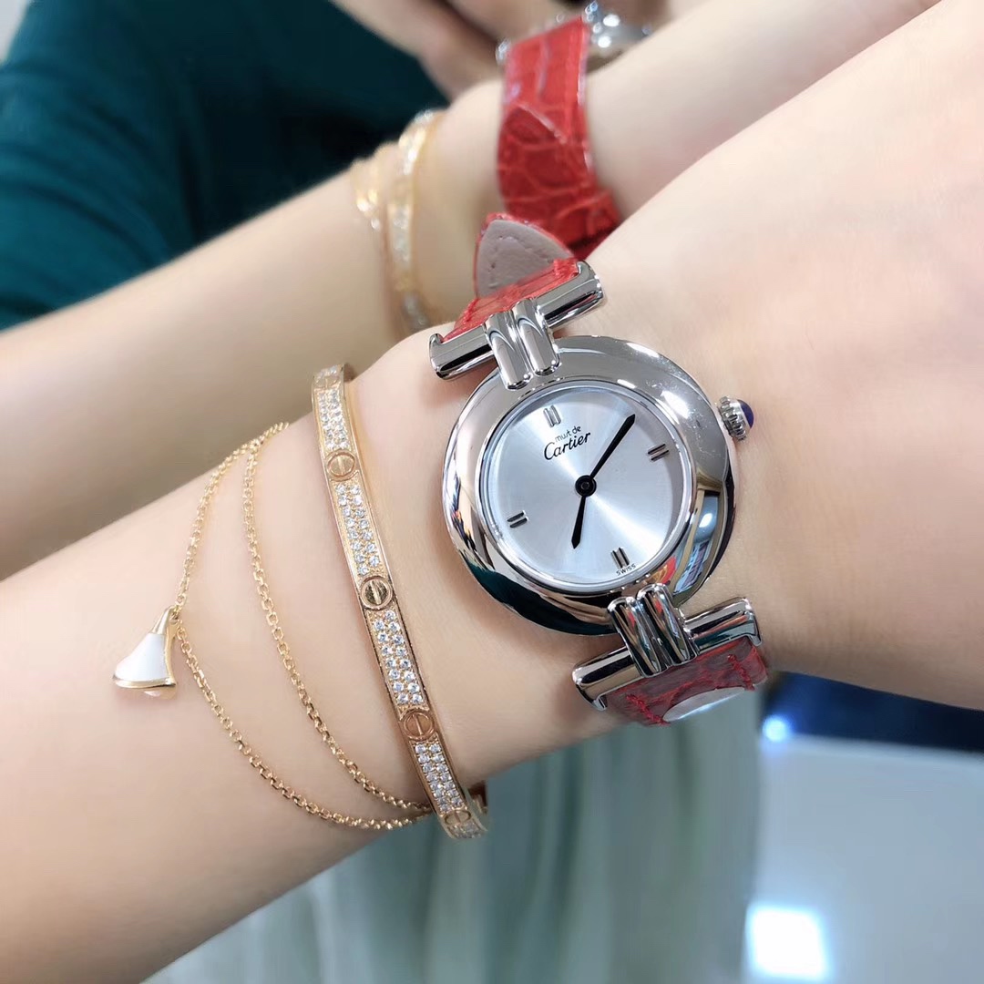 Cartier 卡地亚Libre系列手表 百搭 系列高贵典雅 简约 款式 尺寸28mm