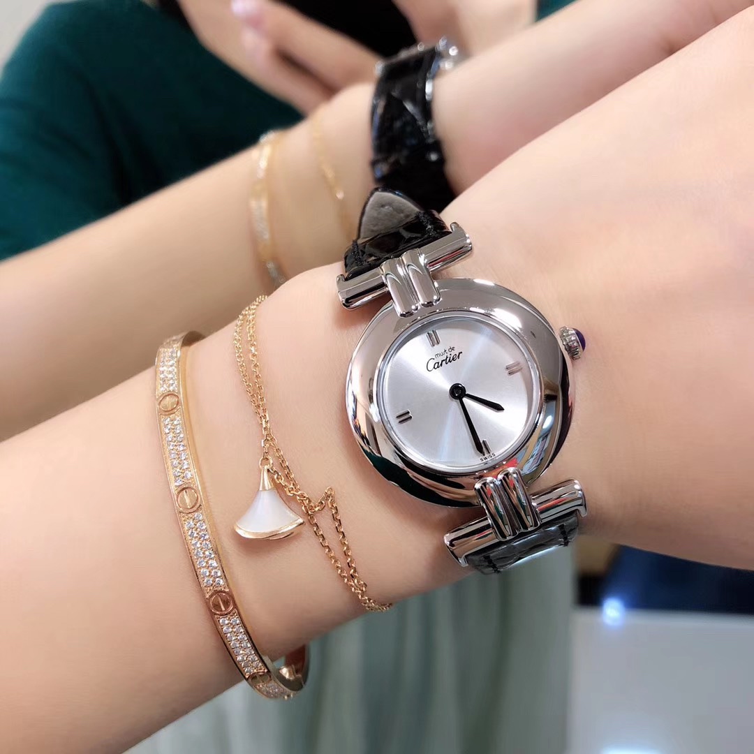 Cartier 卡地亚Libre系列手表 百搭 系列高贵典雅 简约 款式 尺寸28mm