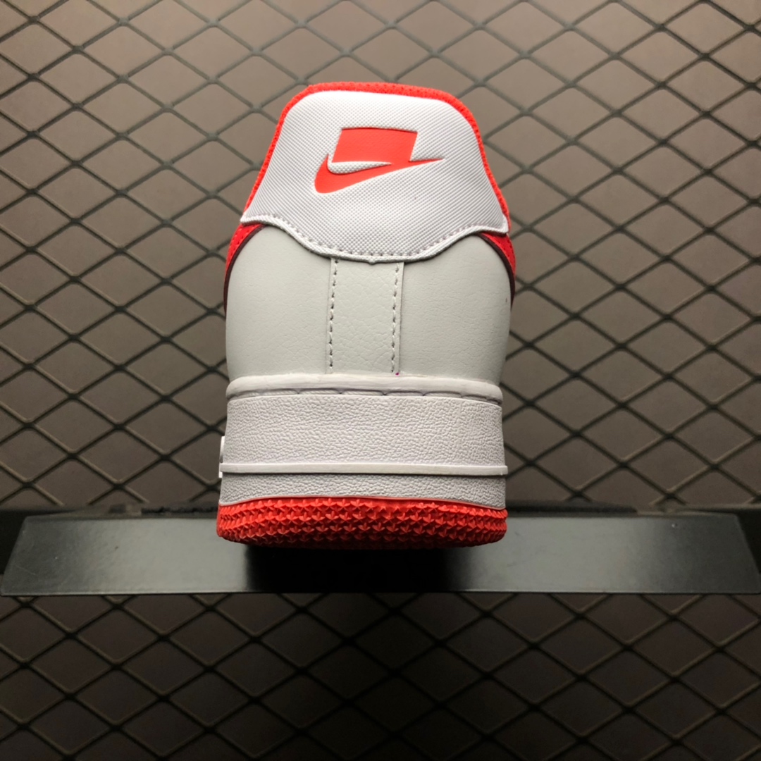 180 新款出货  Nike Air Force 1'07 LV8 1 空军一号低帮运动休闲板鞋 CI0060-102