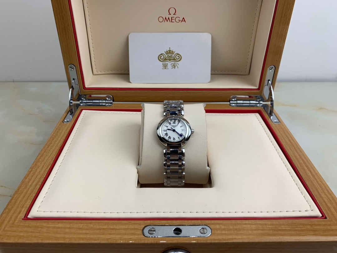 Longines 皇家 浪琴心月系列女款腕表