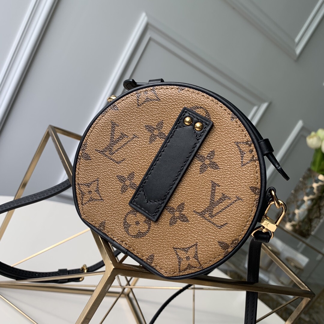 M68276 LV BOITE CHAPEAU 迷你包