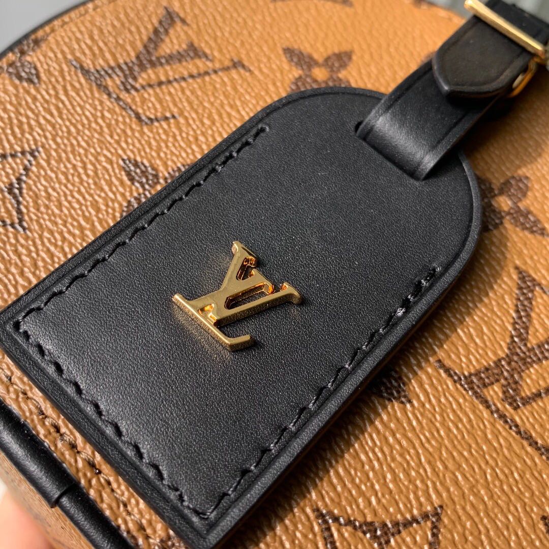 M68276 LV BOITE CHAPEAU 迷你包