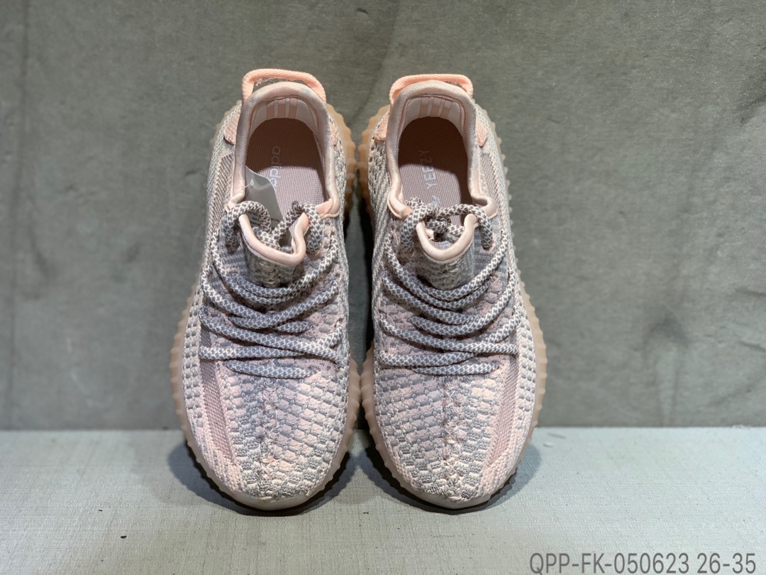 110萌娃必备  Adidas Yeezy Boost 350 童鞋