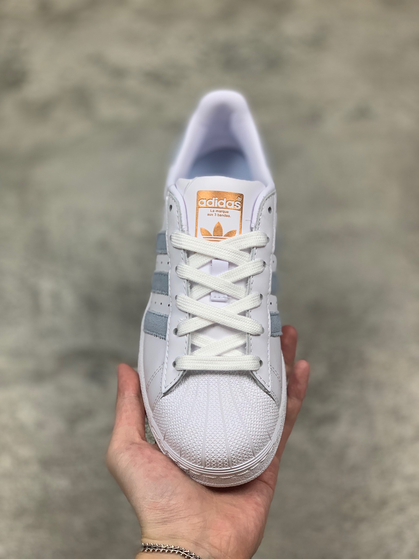 180Adidas Superstar 贝壳头经典板鞋2019新款 官方同步配色CG5939 头层软底