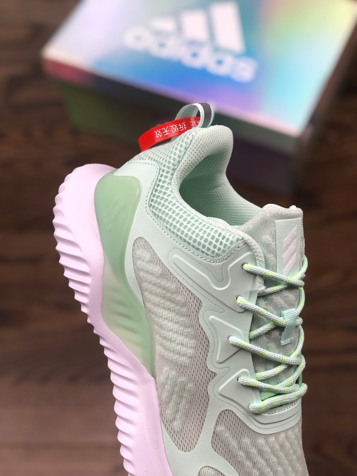 190 渠道原装 专柜指定订单】全新版本更新  新配色上架  Adidas AlphaBounce HPC AMS 3M反光 阿尔法三代 白粉高频 B43617